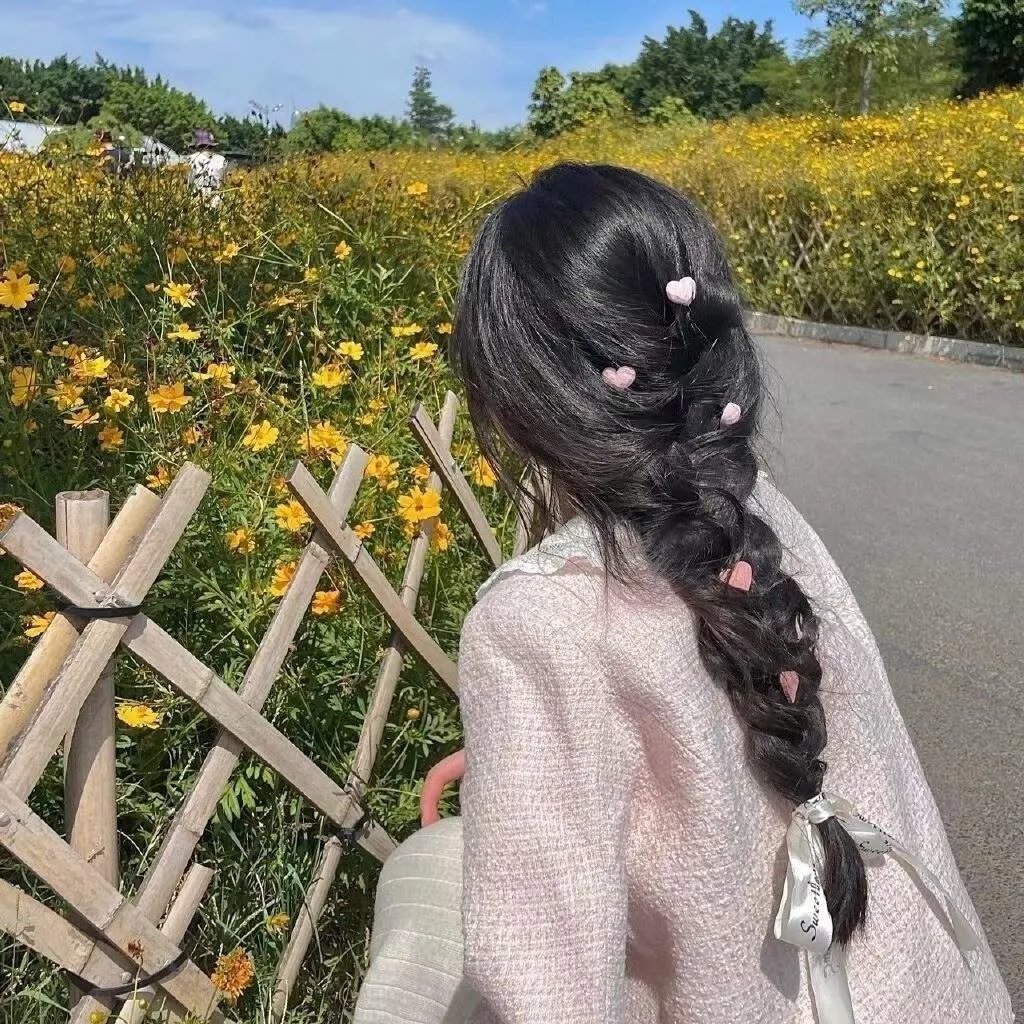 奇妙小镇海报