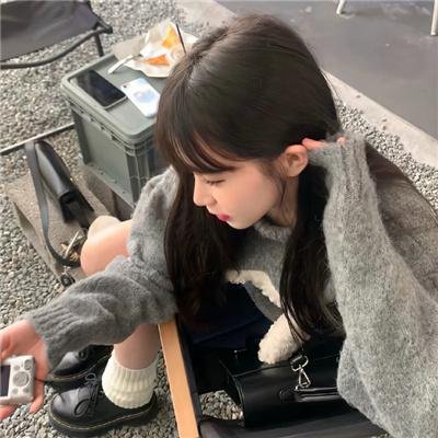 看不见听不见也爱你海报